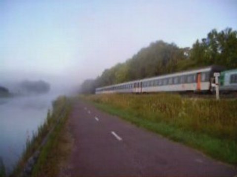 Train Corail Lunéa Nice-Reims à Luzy-sur-Marne