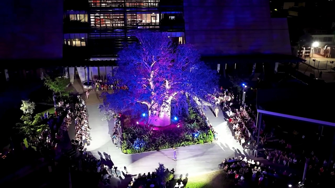 Australia's biggest showcase of Indigenous fashion, Country to Couture, hits runway in celebration of design and culture