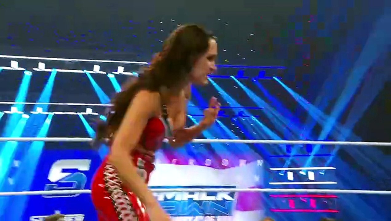 Lainey_Reid_scores_win_against_Brie_Bella__SmackDown_highlights,_July_3,_2026(720p)