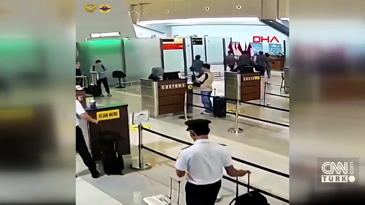 Malezya'da "kurye pilot" yakalandı
