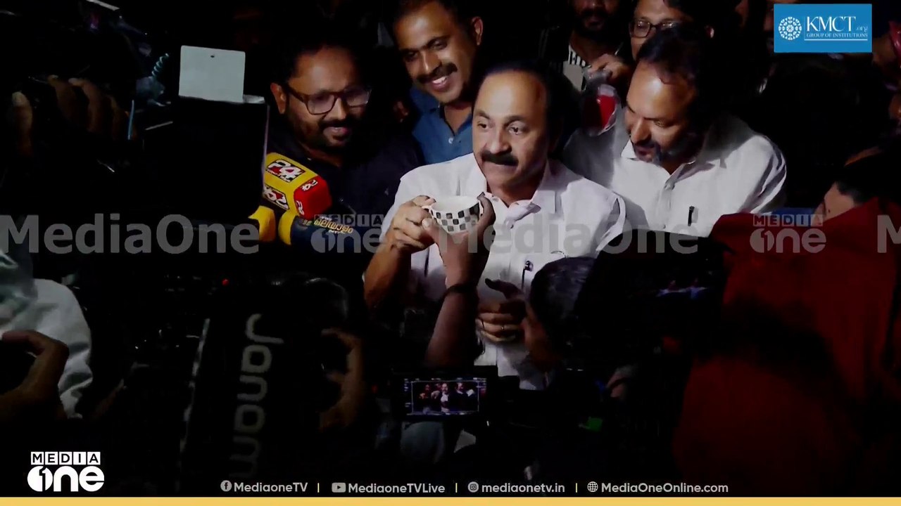 പത്തനംതിട്ടയിൽ ദുരിതാശ്വാസ ക്യാമ്പുകൾ സന്ദർശിച്ച് മുഖ്യമന്ത്രി