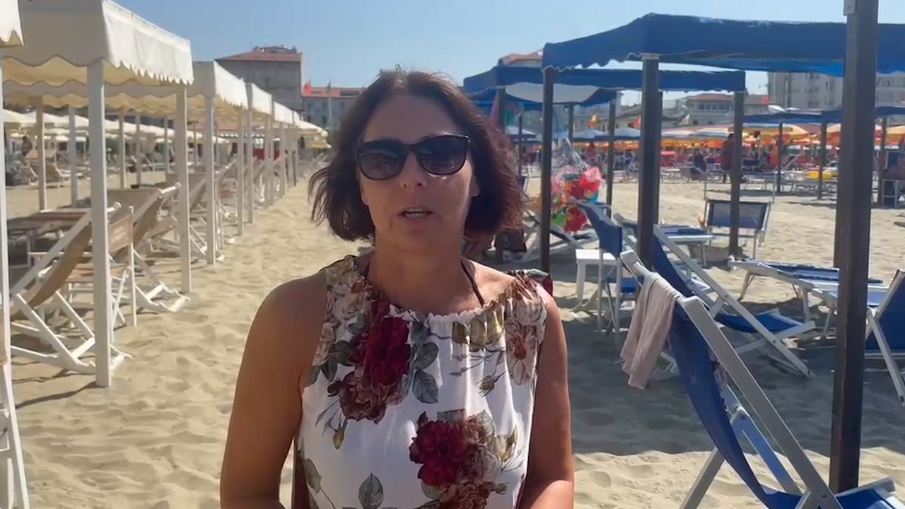 Terremoto, la scossa sentita in spiaggia a Viareggio