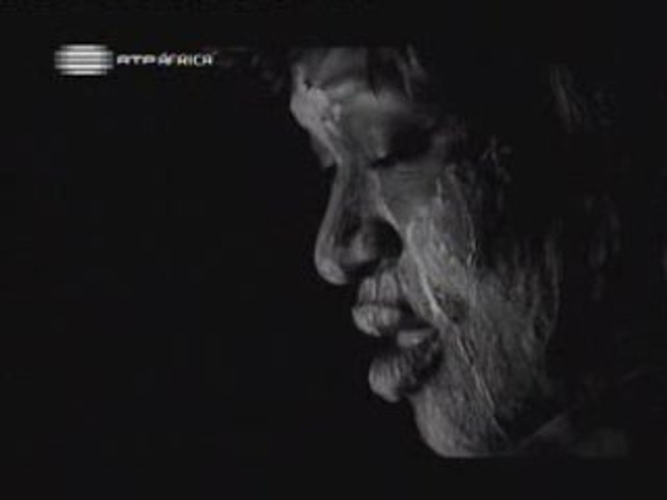 Angola - Vão tirando as pedras