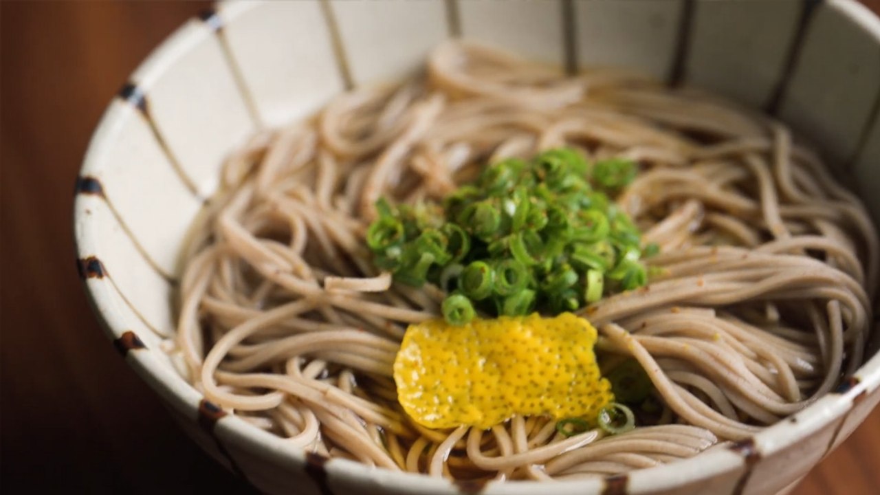 The Ultimate Kake Soba Recipe: Authentic Japanese Hot Noodle Soup & Delicious Broth
