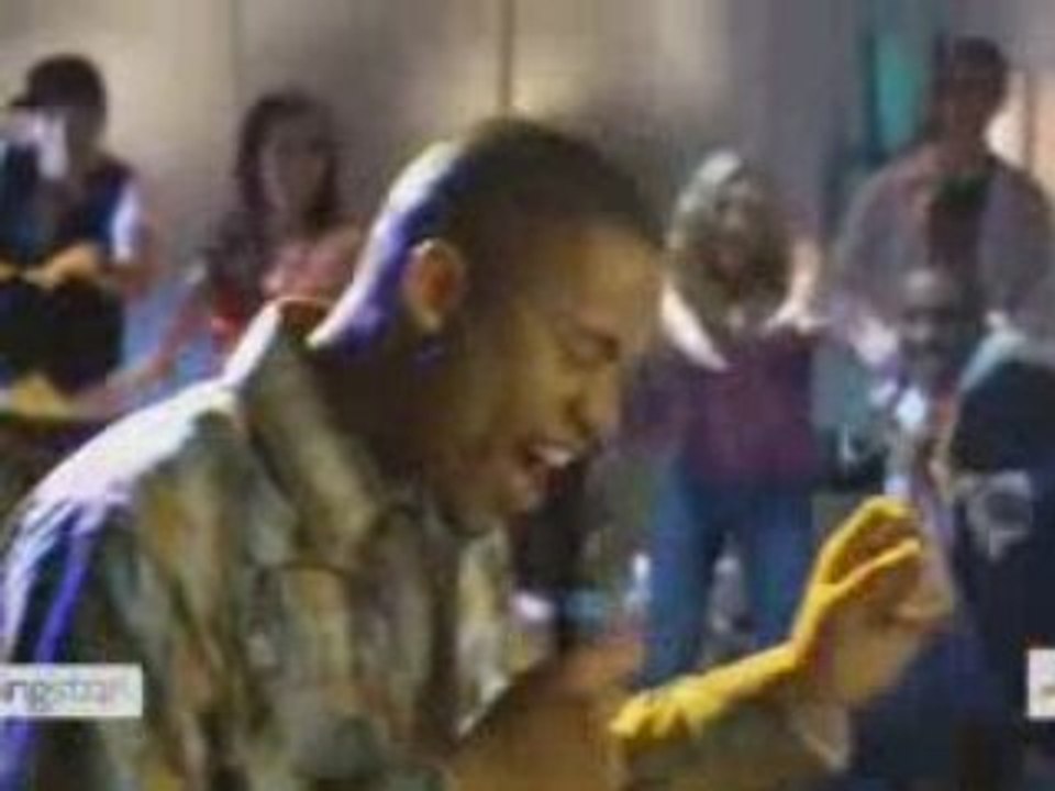 T_singstar_heyya