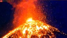 Erupción de un volcán en Guatemala