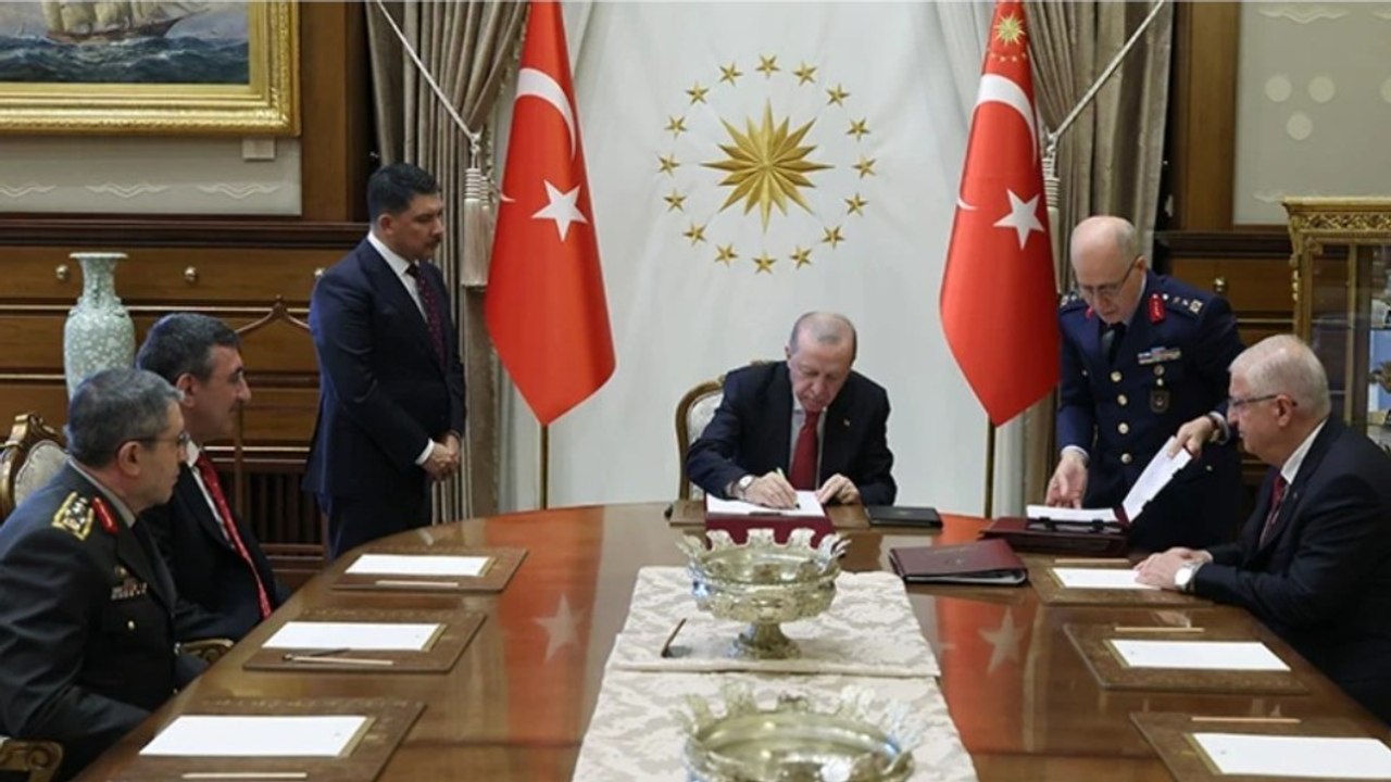 Yüksek Askeri Şura kararları açıklandı