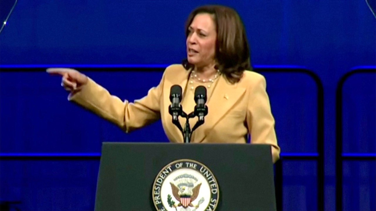 Context: Harris refuses to debate merits of slavery at Florida roundtable