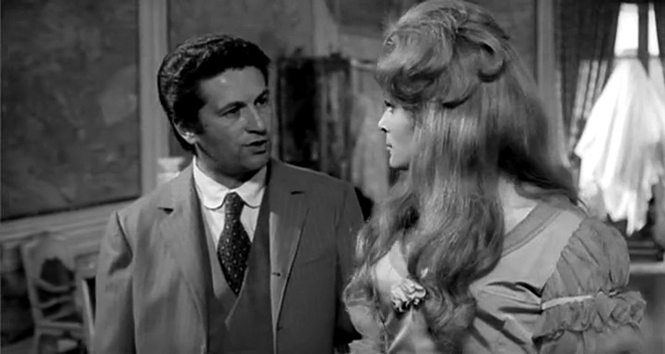 5 TOMBE PER UN MEDIUM     (Massimo Pupillo; Horror; 1965)