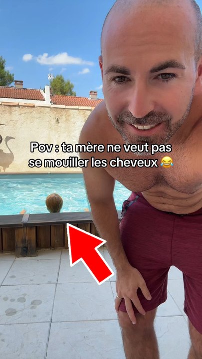 QUAND TA MÈRE NE VEUT PAS SE MOUILLER LES CHEVEUX 😂