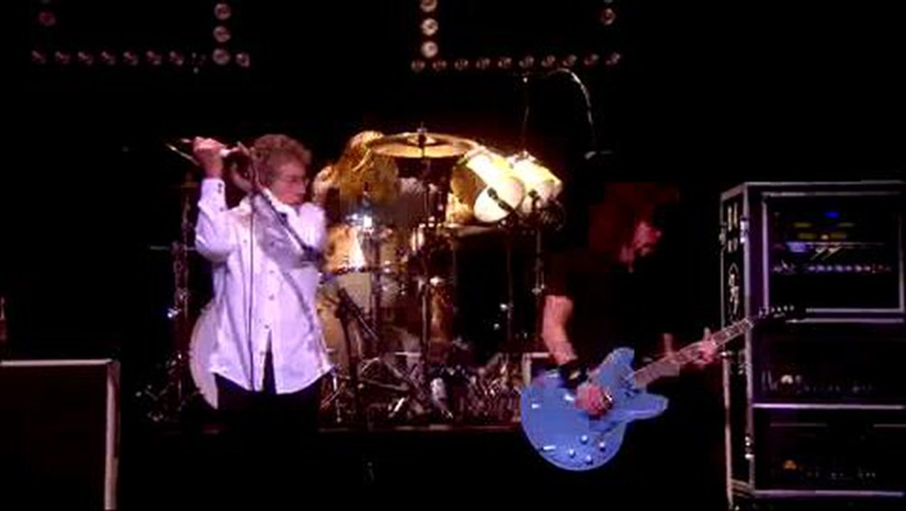 Foo Fighters & Roger Daltrey - Shockwaves NME Awards 2011