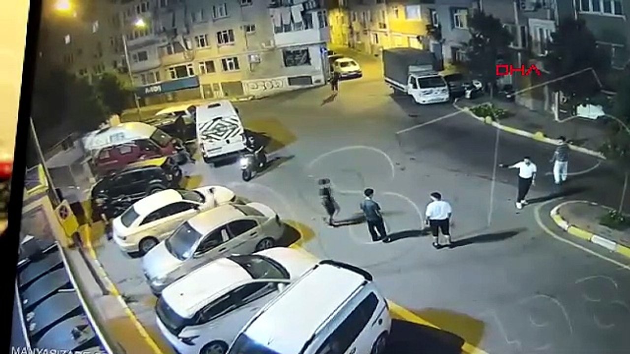 Instagram kavgası kanlı bitti: 19 yaşındaki gencin öldürüldüğü anlar kamerada!