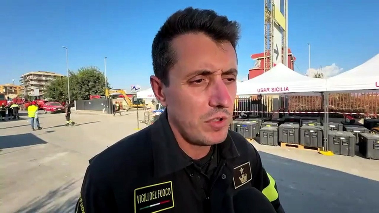 Messina, il funzionario dei Vigili del fuoco Pergolizzi: "A Pistunina si continua a lavorare con la stessa intensità" VIDEO