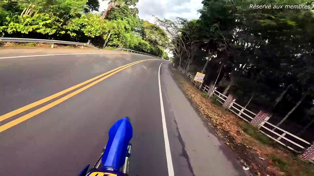 Elle voulait juste faire un tour de moto…