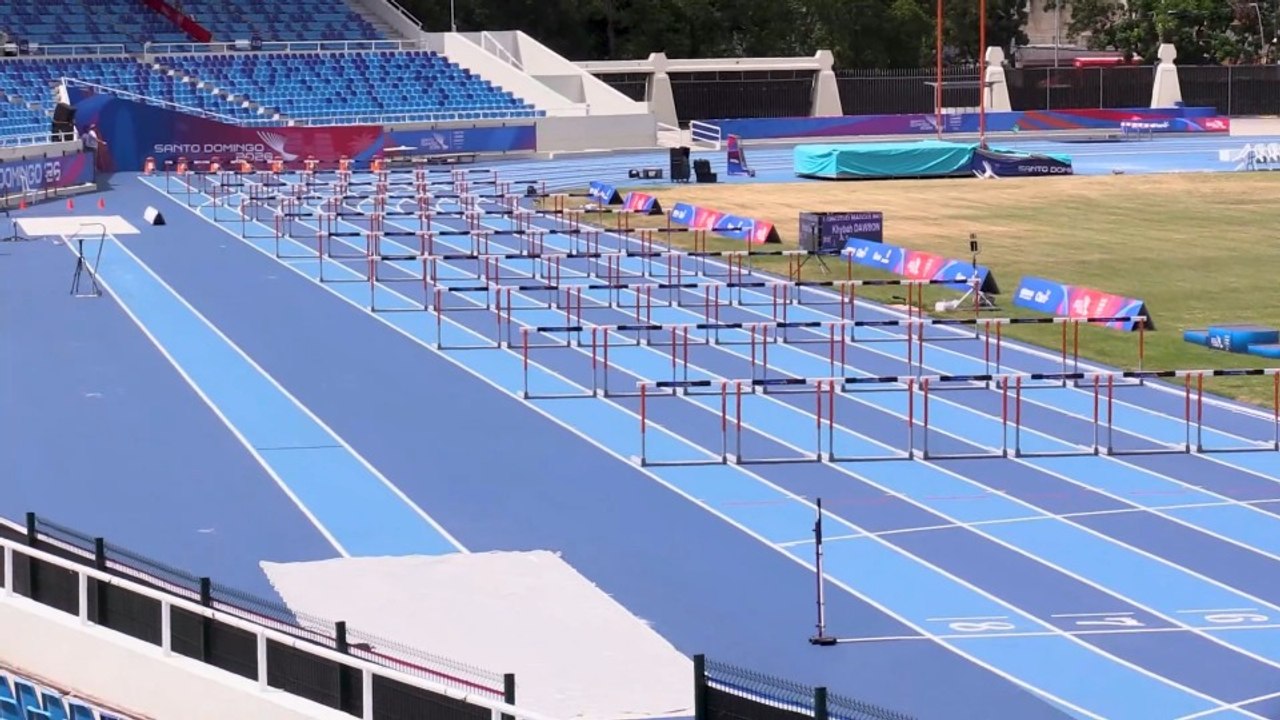 JCC 2026: Preparativos en el Estadio Olímpico para la competencia de los 400 metros planos con Marileidy Paulino