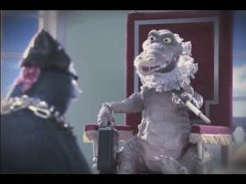 Life's a Zoo Power Trip Pisser!