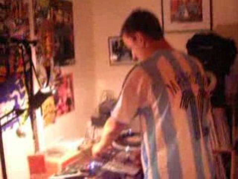 dj mok