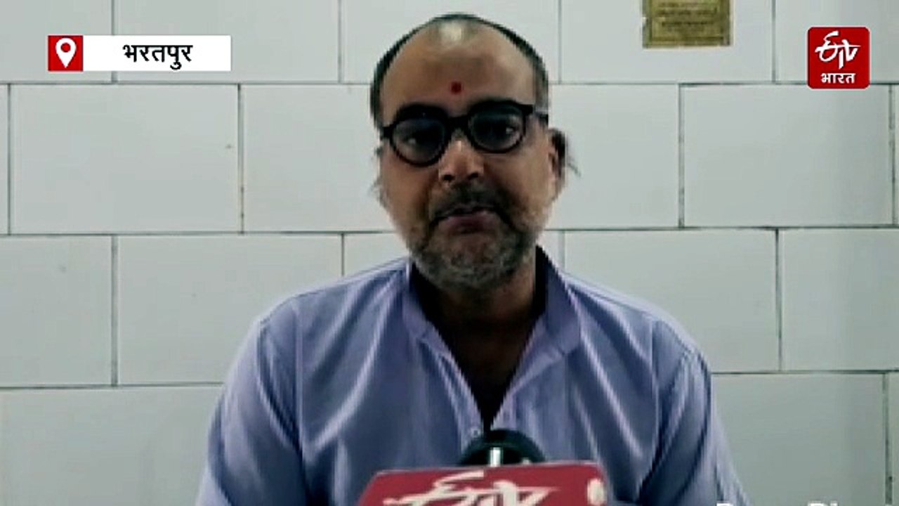 सावन में ऐसे करें भोलेनाथ को प्रसन्न: जल से कष्ट दूर, दूध से संतान सुख, गन्ने के रस से समृद्धि, जानिए बिल्वपत्र उल्टा चढ़ाने का रहस्य