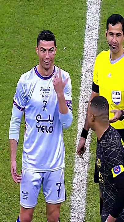 Messi vs Ronaldo 🐐 Ultimate Football Rivalry | Epic Goal Celebration & Soccer Highlights