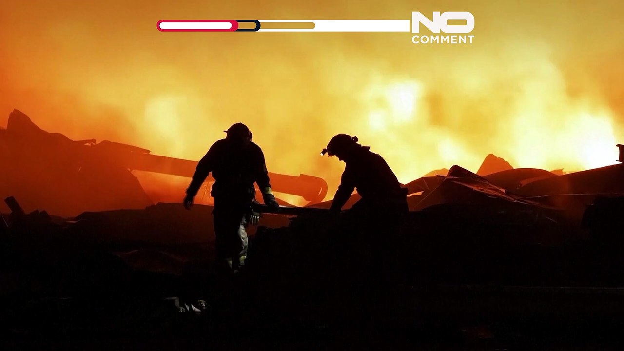 Incendios se desatan tras ataque ruso con misiles y drones contra Kiev