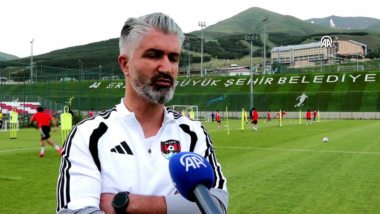 Vanspor FK'de hedef ligde "kalıcı" olmak