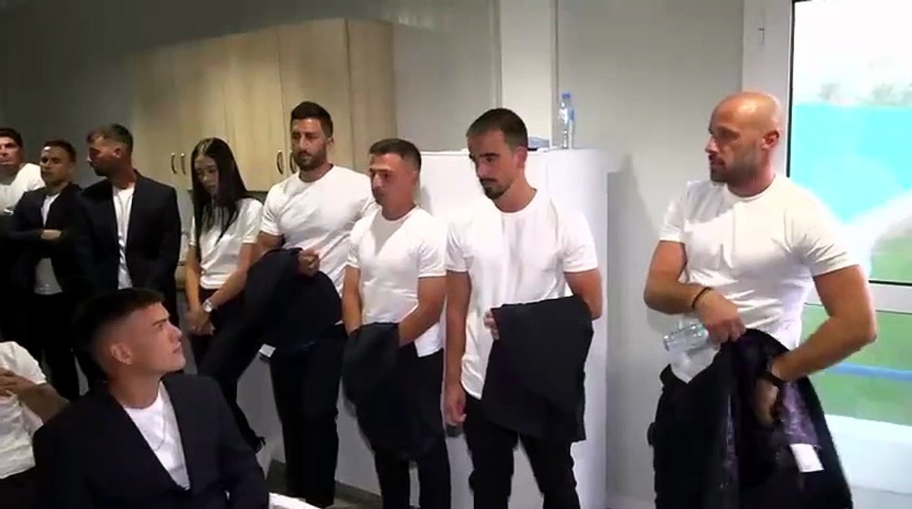 Η πρώτη ομιλία νέου προέδρου, Χρήστου Μαραγκού σε παίκτες και προπονητικό επιτελείο στην Ανόρθωση.