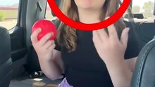 ELA TIROU A MELHOR BOLINHA  #curiosidades #shorts