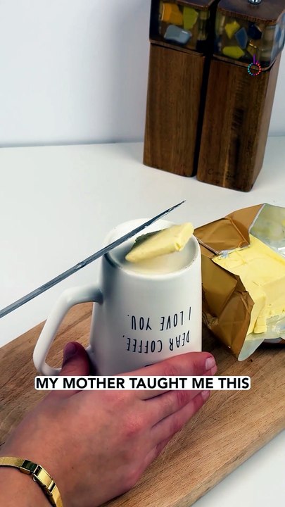 A morning mug can double as a knife sharpener? 🧈