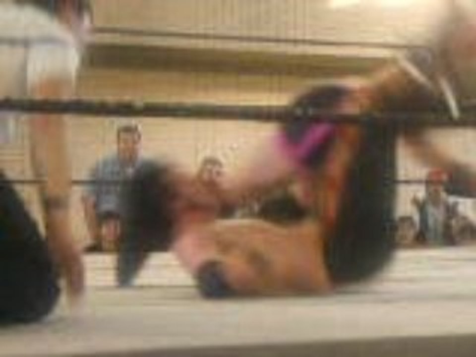 NLW - Phil “The Thrill” Boyd  VS  Sligo Sex Bomb