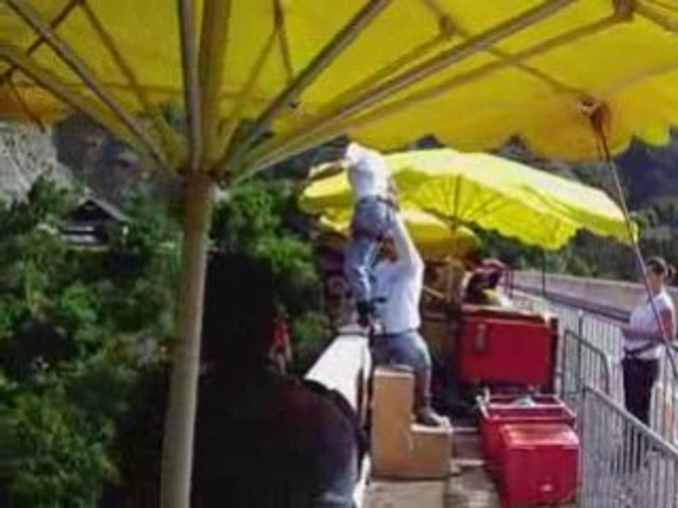 saut à l'élastique Ponsonnas