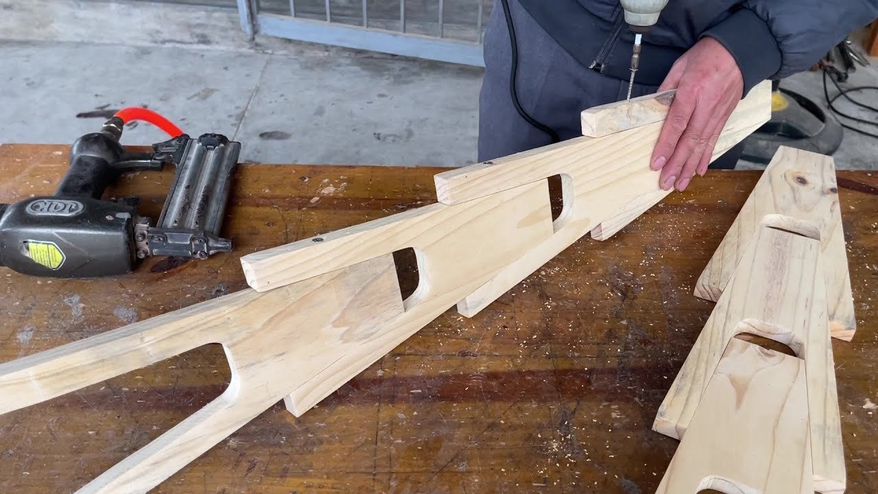 Easy Small Wood Projects - Bookshelves made from Wood are Very Convenient to Decorate Your Book Room