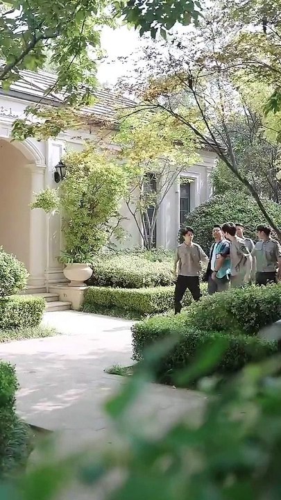 最新熱門爽劇【外送老爹竟是滿級大佬】上集