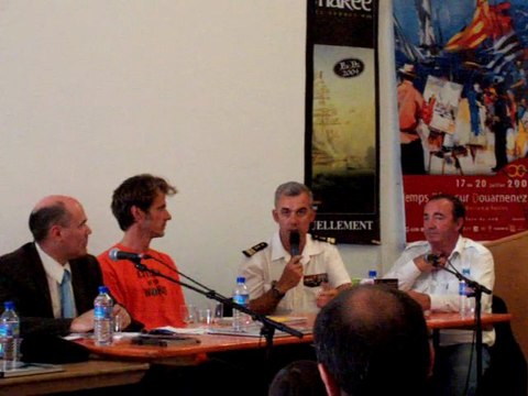 4 marins du ciel solidaires gilets de sauvetage Marc GANDER