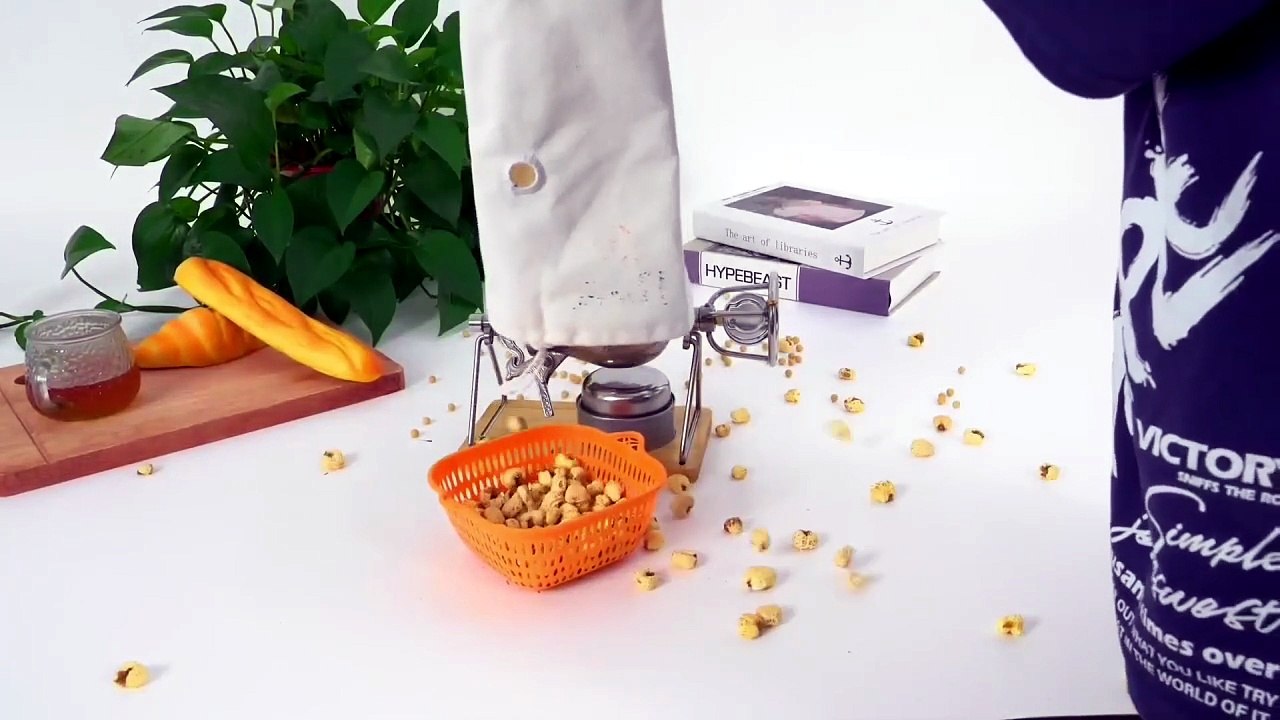 Vintage Traditional Popcorn Maker Compact Mini...