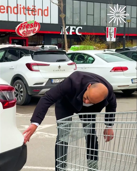 Man treats boy and mother with kindness! 🥺❤️