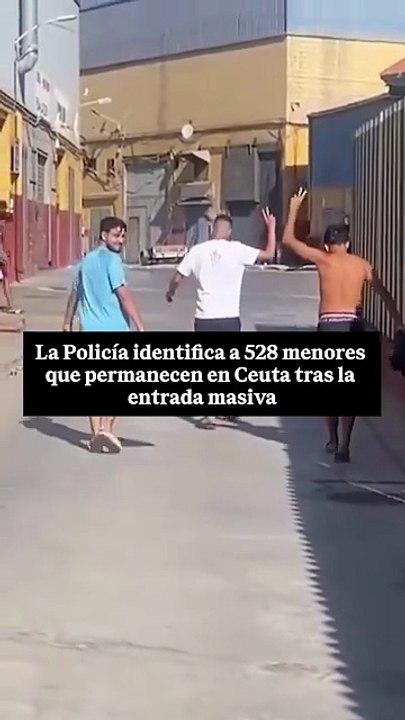 Identificados más de 500 menores tras la entrada masiva mientras cientos siguen en la calle