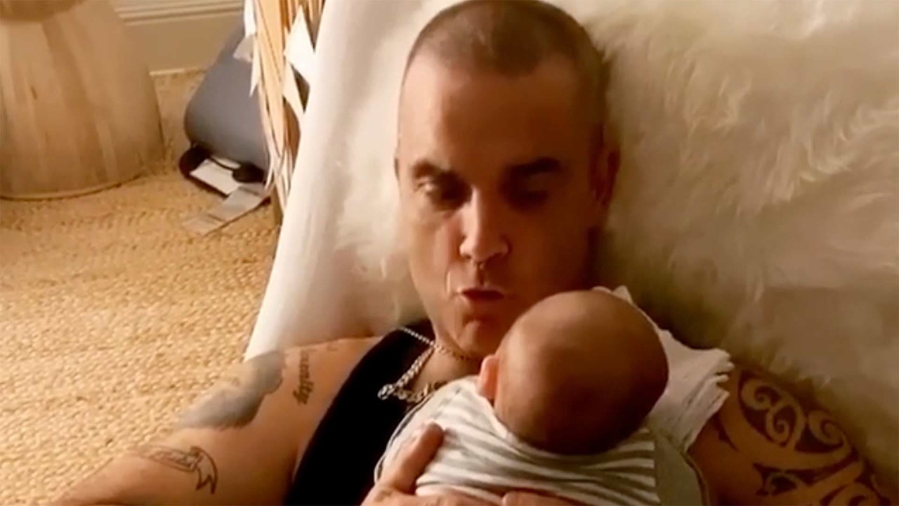 ¿Preparando su oído musical? Robbie Williams le...