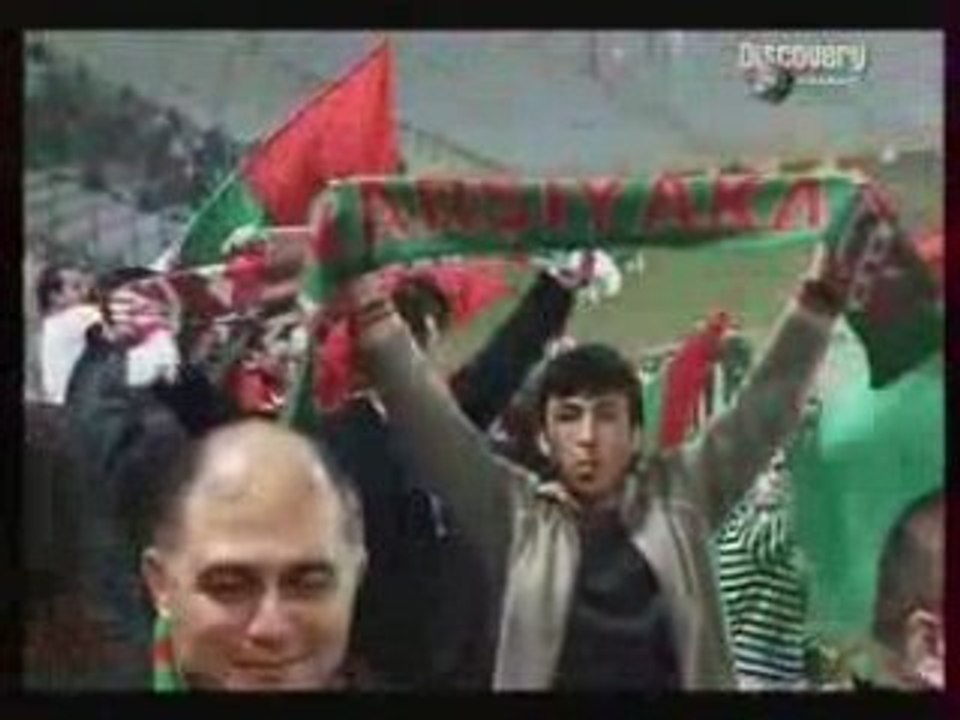 HOOLIGANS FC - Turquie 4.5 Reportage Sur Les Hooligans