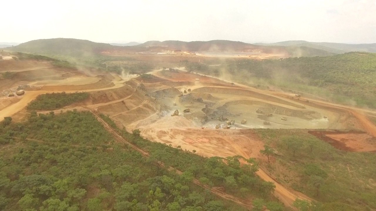 Zimbabwe pushes ahead with plans to process lithium at home