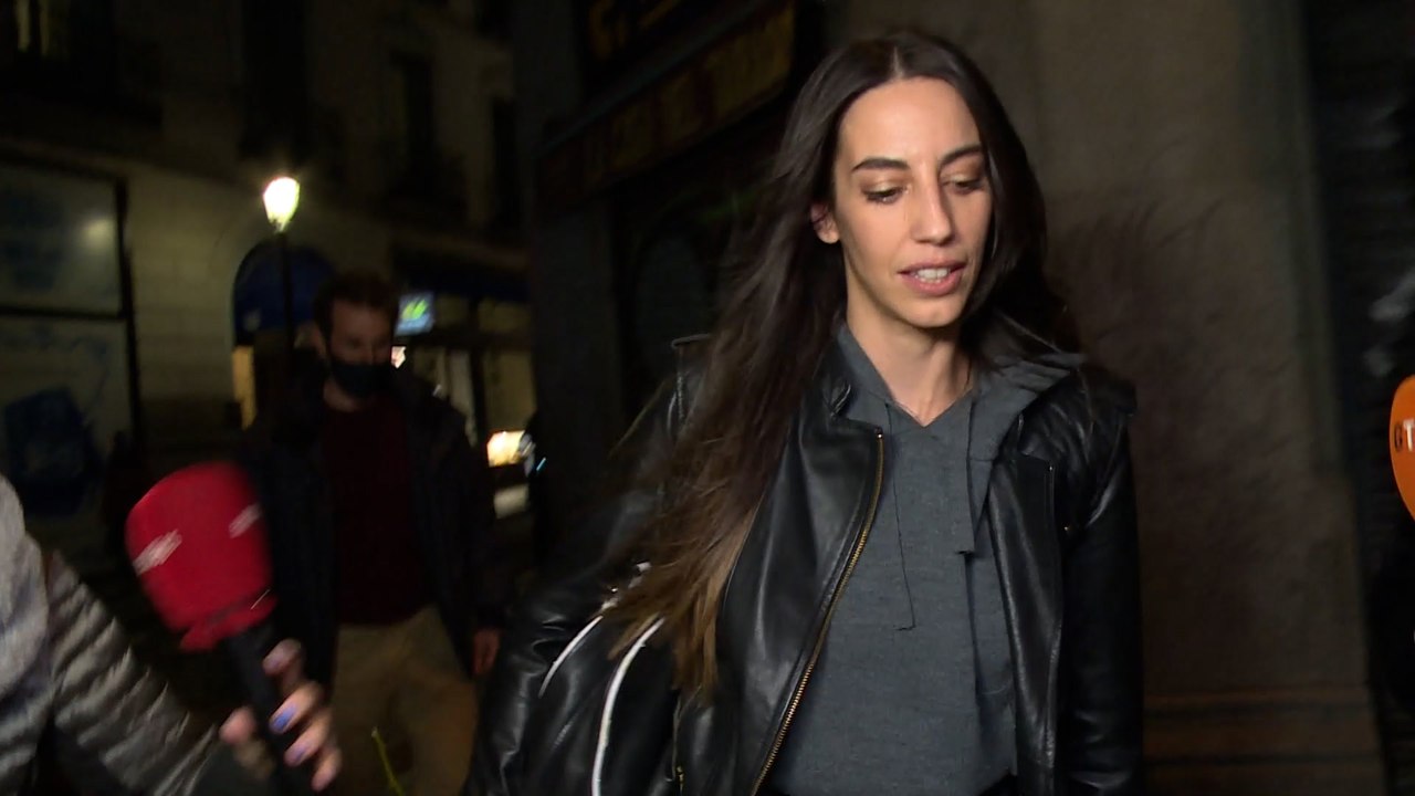 Almudena Cid responde ingeniosa cuando le preguntan por Christian Gálvez