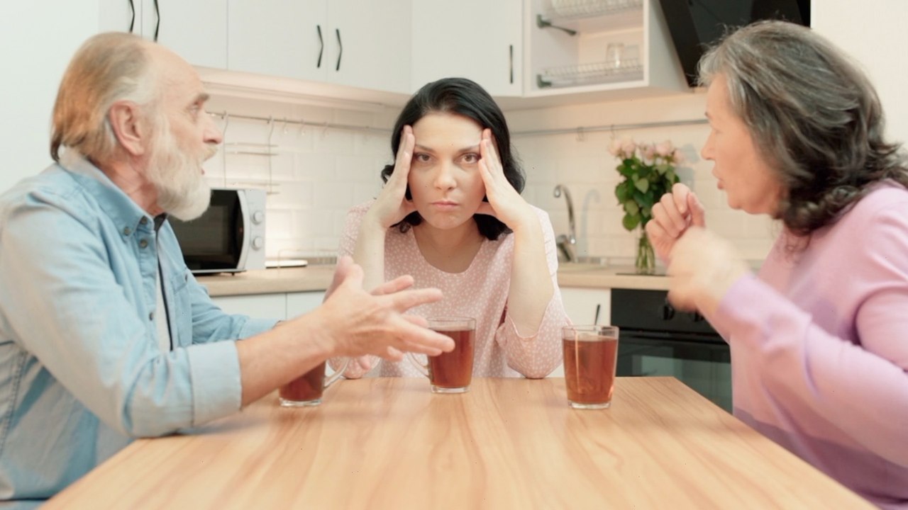 Setting Boundaries with Opinionated Grandparents
