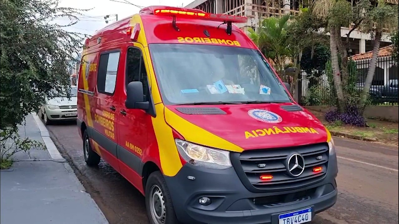 Homem é socorrido após ser atropelado no Parque São Paulo