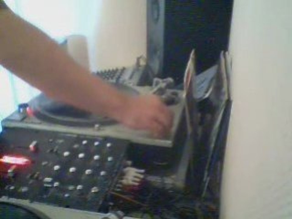 Latino dj nick