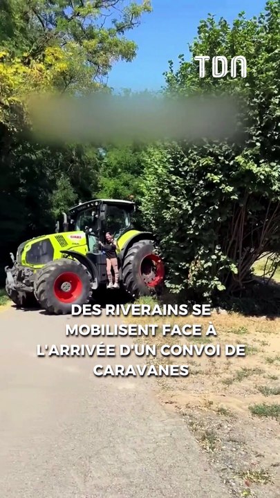 Des riverains se mobilisent face à l'arrivée d'un convoi de caravanes