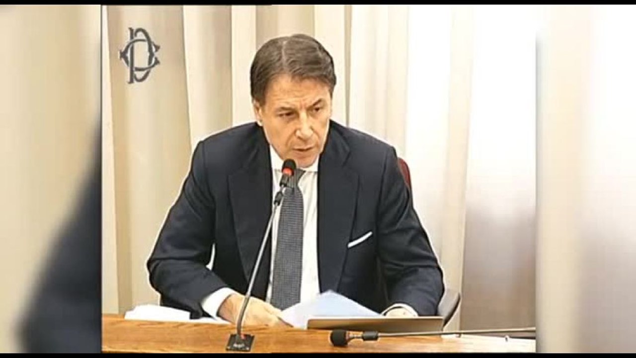 Covid, Conte deposita "documento anonimo" su mascherine non filtranti