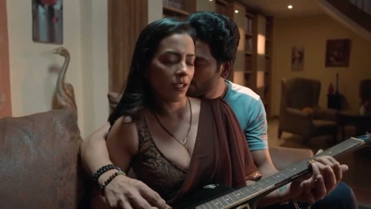 Banda bhabhi kI bajae [hot romance] webseries