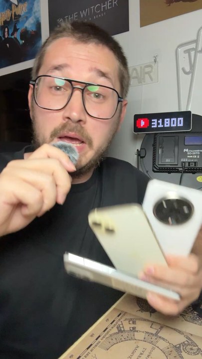 Concept TECNO : le smartphone à 0 mm de bordure !