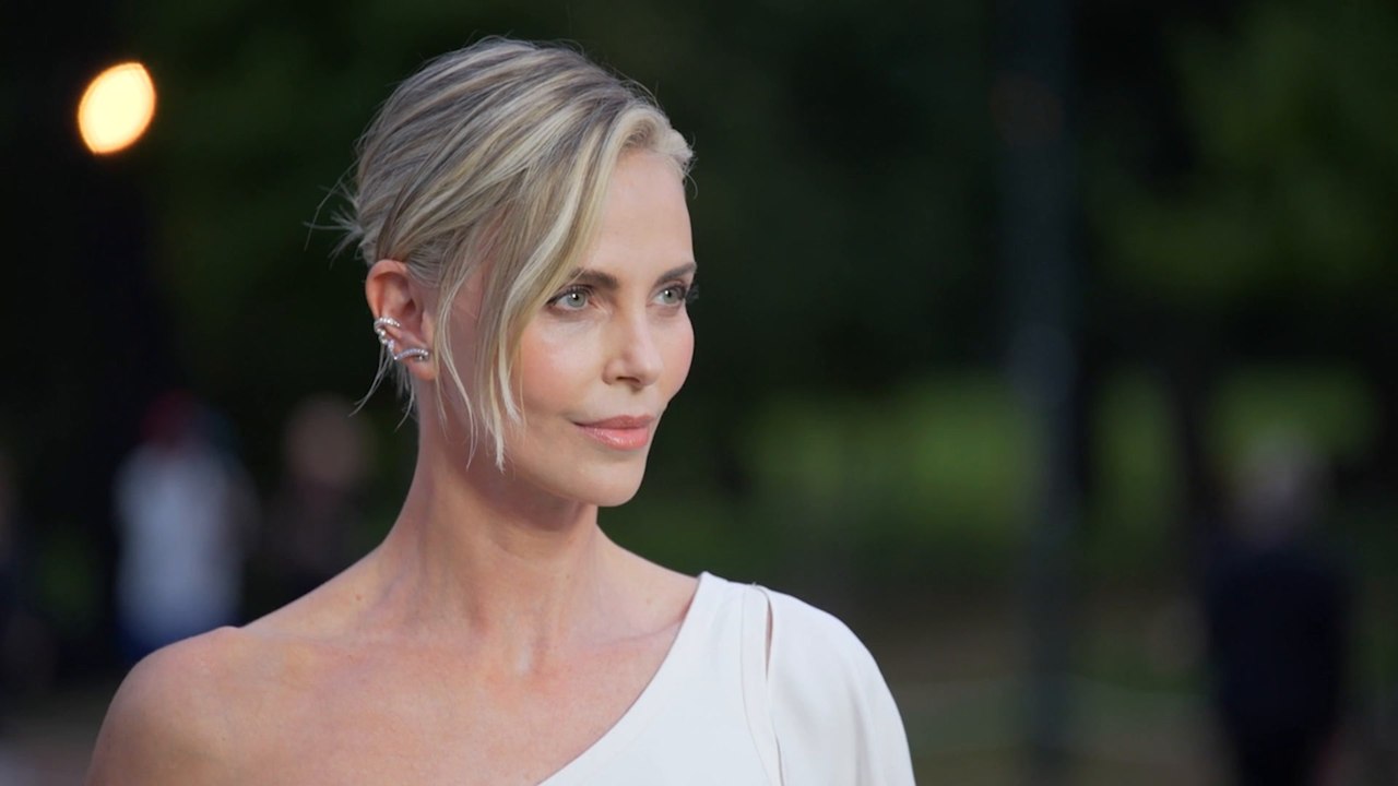 Gif Charlize