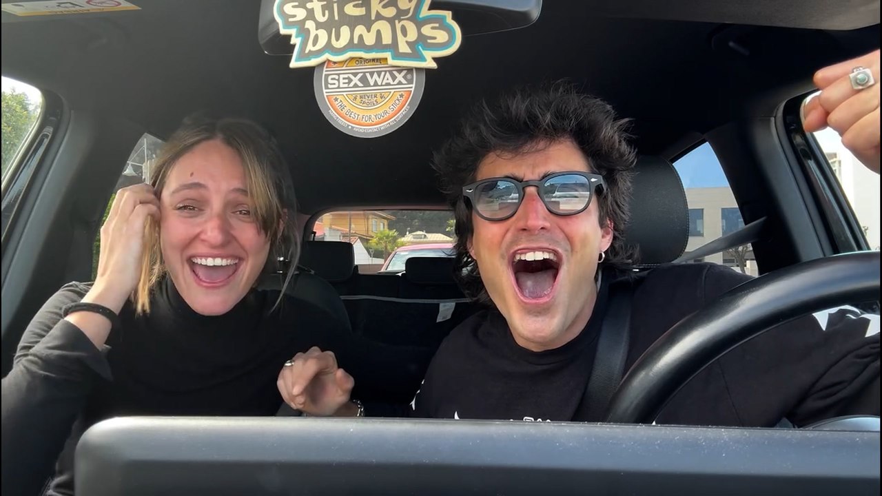 Andrea Molina Comparte El Momento En El Que Su Novio, Juan Fernández, Rompió A Llorar Al Saber Que Ella Estaba Embarazada