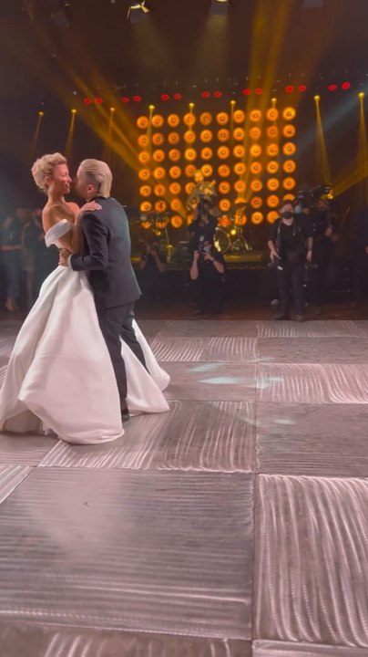 Ricky Montaner y Stefi Roitman en su primer baile como esposos